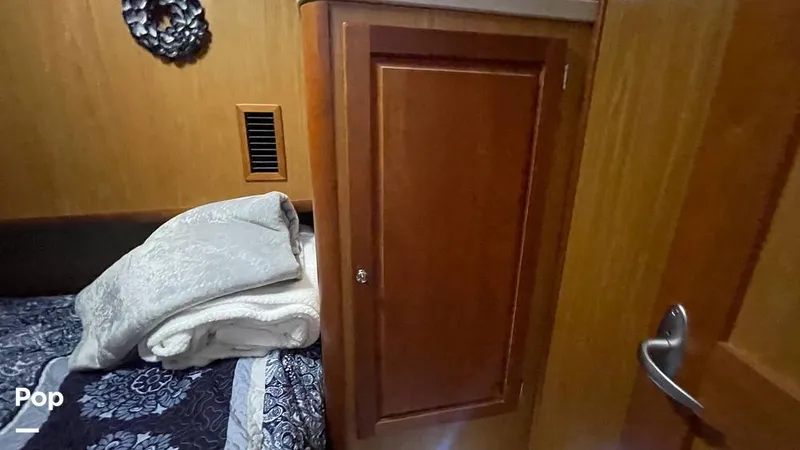 Slide: The Image of Mainship 400 Trawler 2005 - 16001731