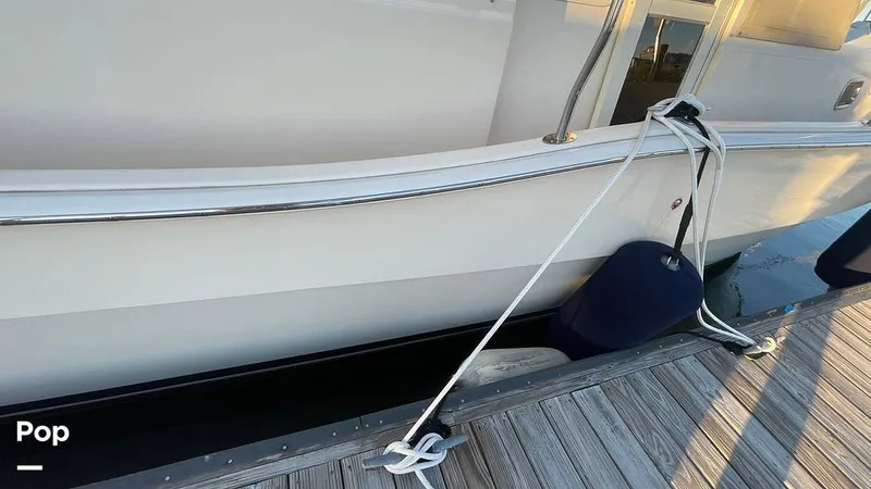 Slide: The Image of Mainship 400 Trawler 2005 - 16001982