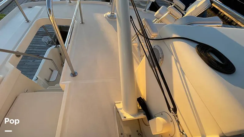 Slide: The Image of Mainship 400 Trawler 2005 - 16001890