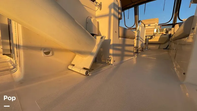 Slide: The Image of Mainship 400 Trawler 2005 - 16001898