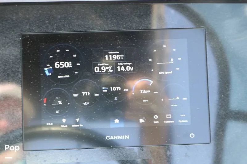 Slide: The Image of Regal LS2 2022 - 15872980