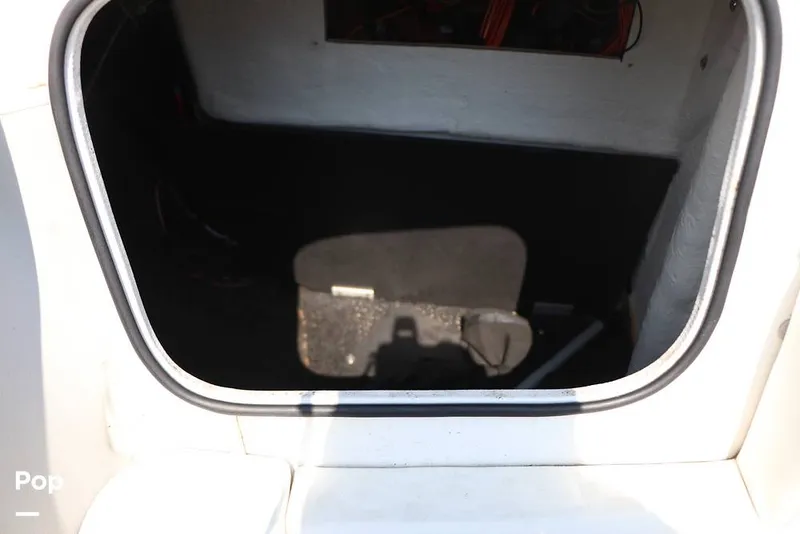 Slide: The Image of Regal LS2 2022 - 15872991