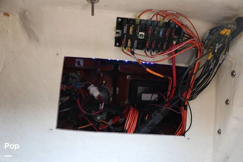 Slide: The Image of Regal LS2 2022 - 15872993