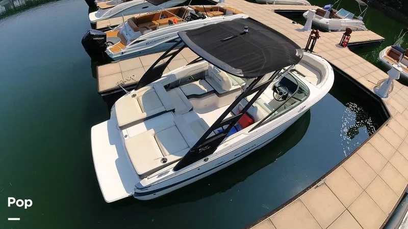 Slide: The Image of Regal LS2 2022 - 15873012