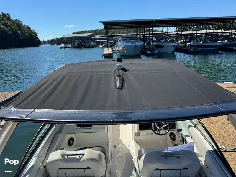 Slide: The Image of Regal LS2 2022 - 15900680