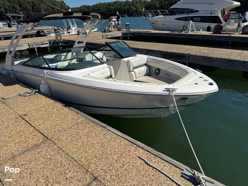 Slide: The Image of Regal LS2 2022 - 15900666