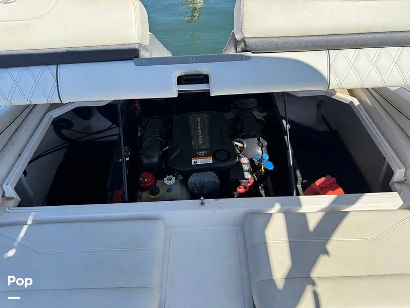 Slide: The Image of Regal LS2 2022 - 15900686