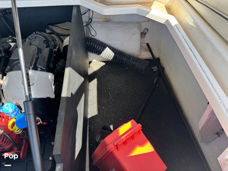 Slide: The Image of Regal LS2 2022 - 15900687