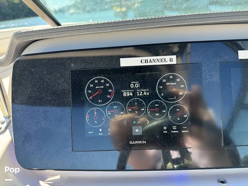 Slide: The Image of Regal LS2 2022 - 15900698