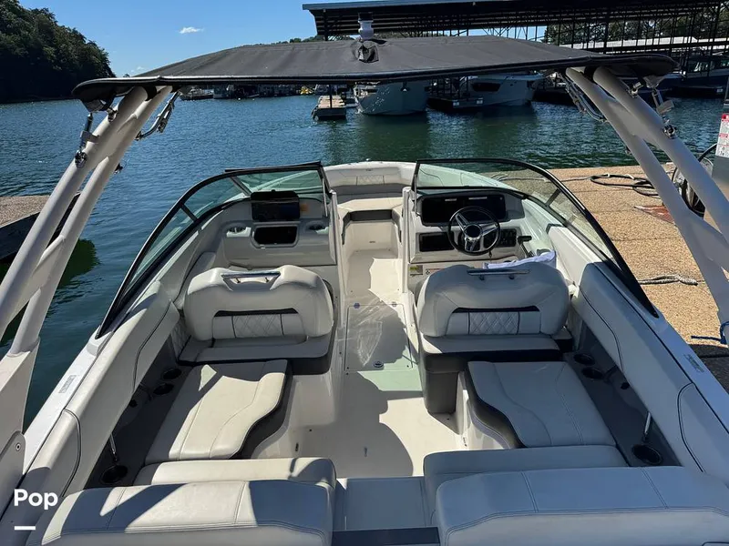 Slide: The Image of Regal LS2 2022 - 15900673