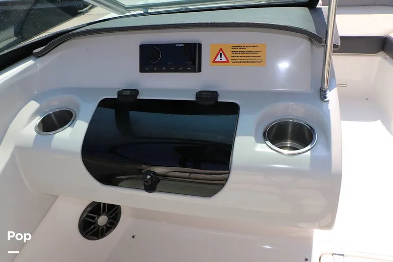 Slide: The Image of Regal LS2 2022 - 15873151