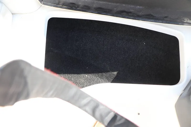 Slide: The Image of Regal LS2 2022 - 15873161