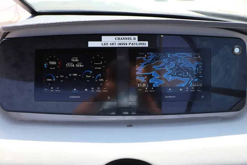 Slide: The Image of Regal LS2 2022 - 15873180