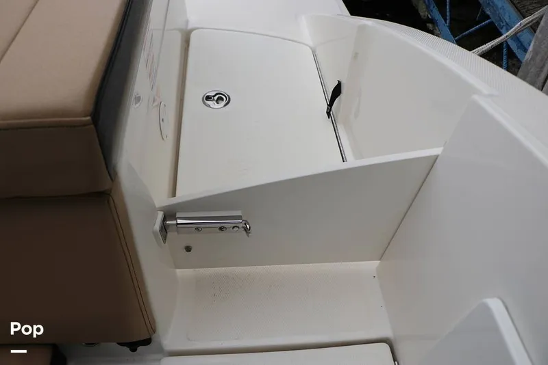 Slide: The Image of Sea Ray SPX 230 2024 - 16130579