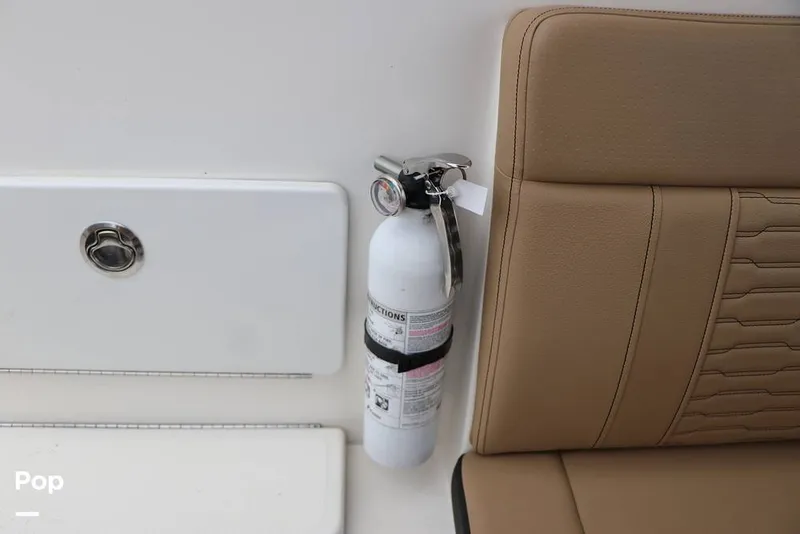 Slide: The Image of Sea Ray SPX 230 2024 - 16130581