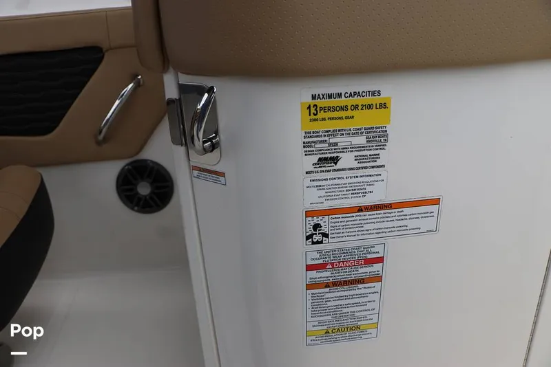 Slide: The Image of Sea Ray SPX 230 2024 - 16130605