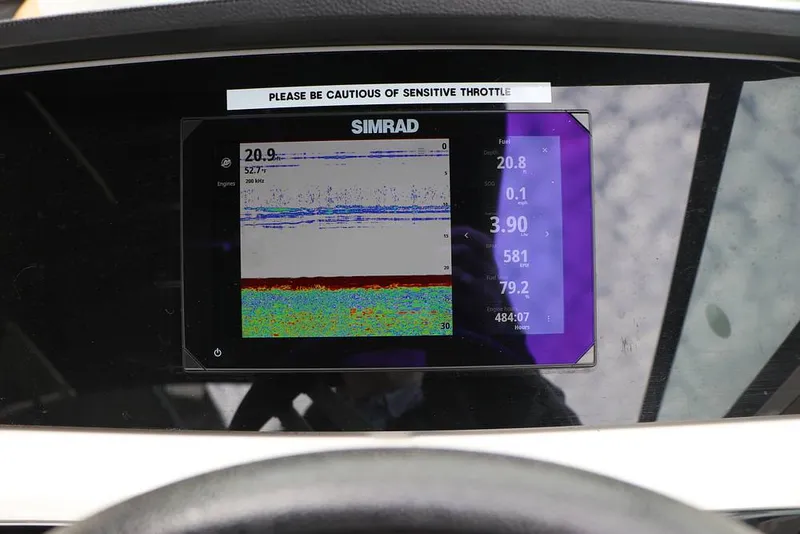 Slide: The Image of Sea Ray SPX 230 2024 - 16130609