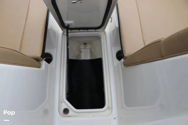 Slide: The Image of Sea Ray SPX 230 2024 - 16130613