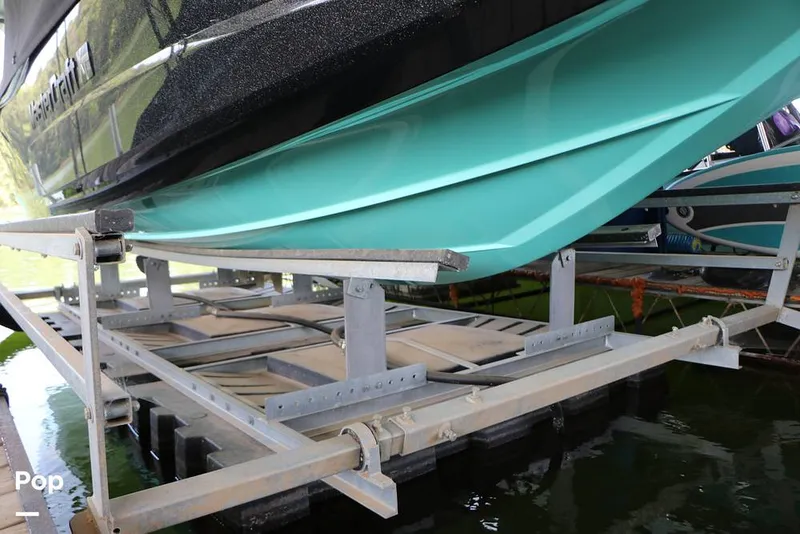 Slide: The Image of Mastercraft XT22 2019 - 15708492