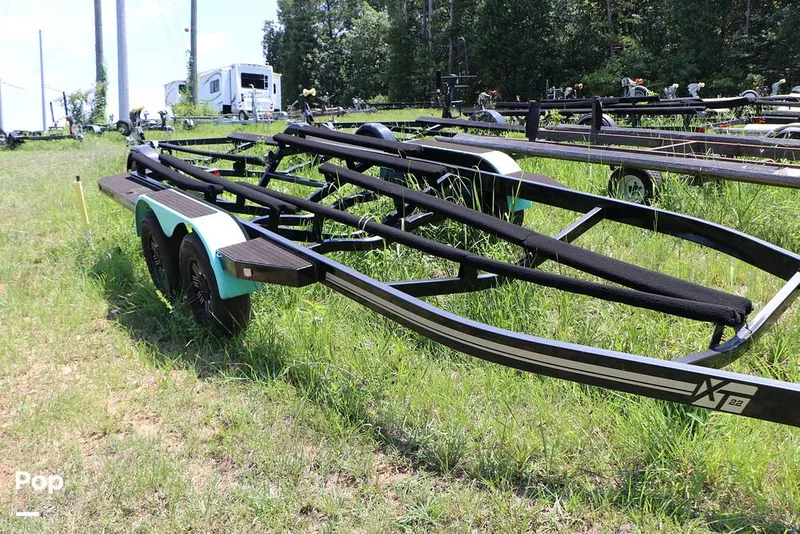 Slide: The Image of Mastercraft XT22 2019 - 15708678