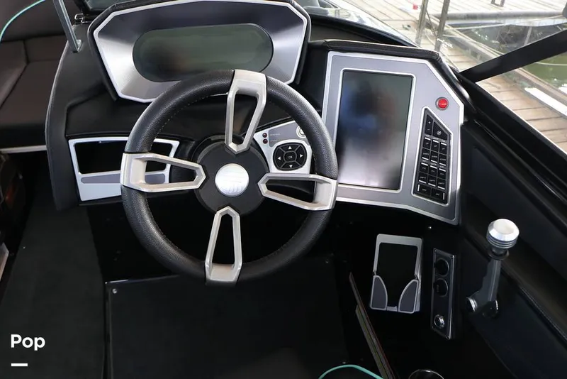 Slide: The Image of Mastercraft XT22 2019 - 15708537