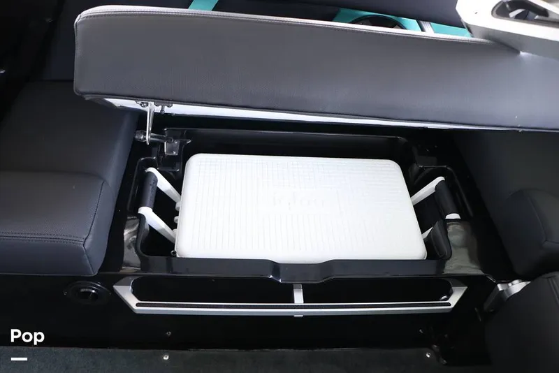 Slide: The Image of Mastercraft XT22 2019 - 15708552