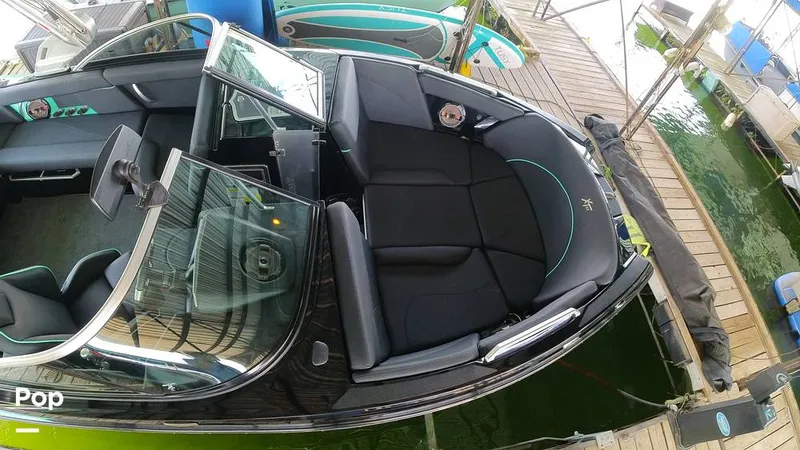 Slide: The Image of Mastercraft XT22 2019 - 15708693