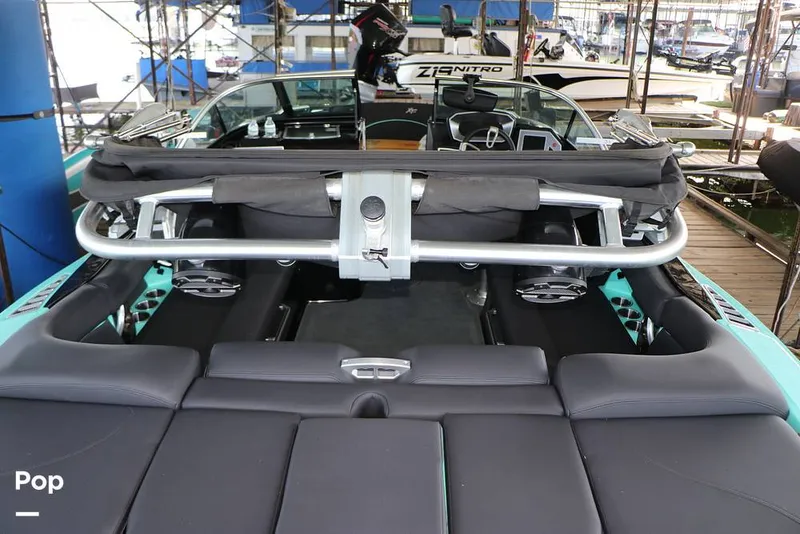 Slide: The Image of Mastercraft XT22 2019 - 15708508