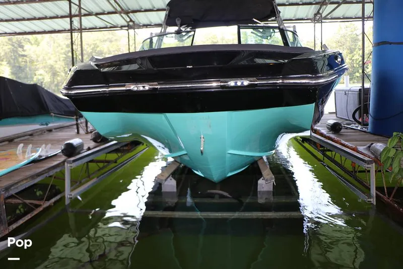 Slide: The Image of Mastercraft XT22 2019 - 15708671