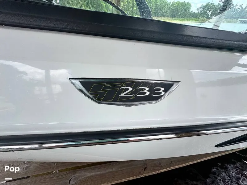 Slide: The Image of Centurion Enzo SV233 2014 - 15667159