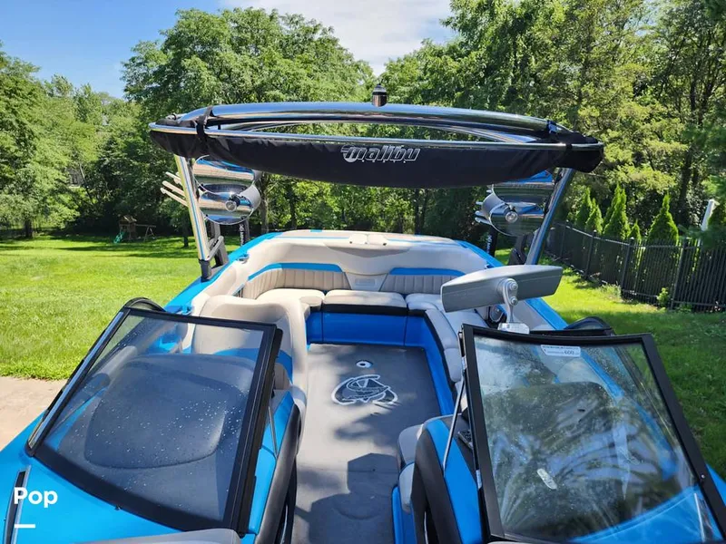 Slide: The Image of Malibu 24mxz Wakesetter 2013 - 15692451