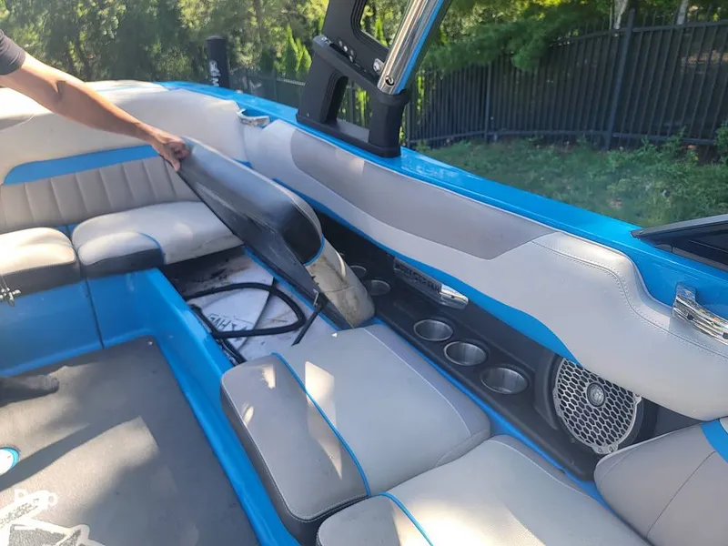 Slide: The Image of Malibu 24mxz Wakesetter 2013 - 15692440