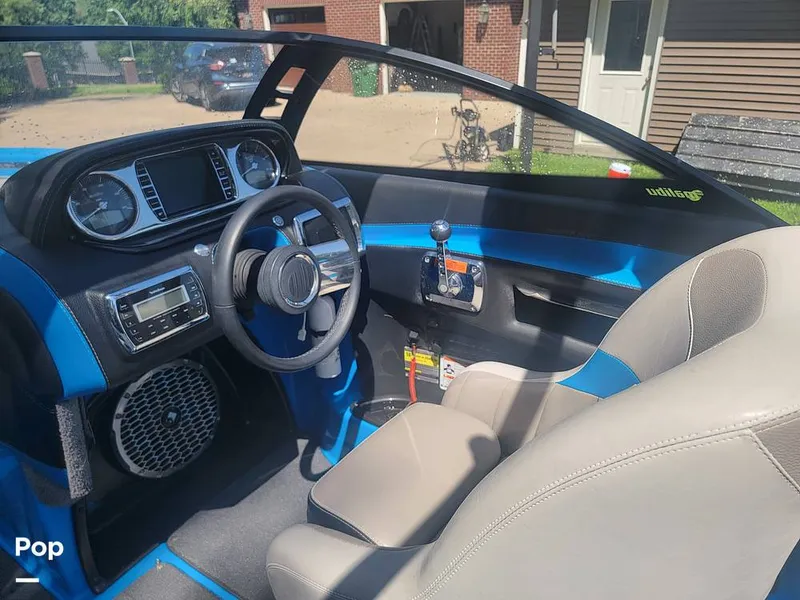 Slide: The Image of Malibu 24mxz Wakesetter 2013 - 15692444