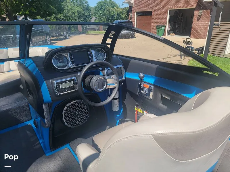 Slide: The Image of Malibu 24mxz Wakesetter 2013 - 15692443