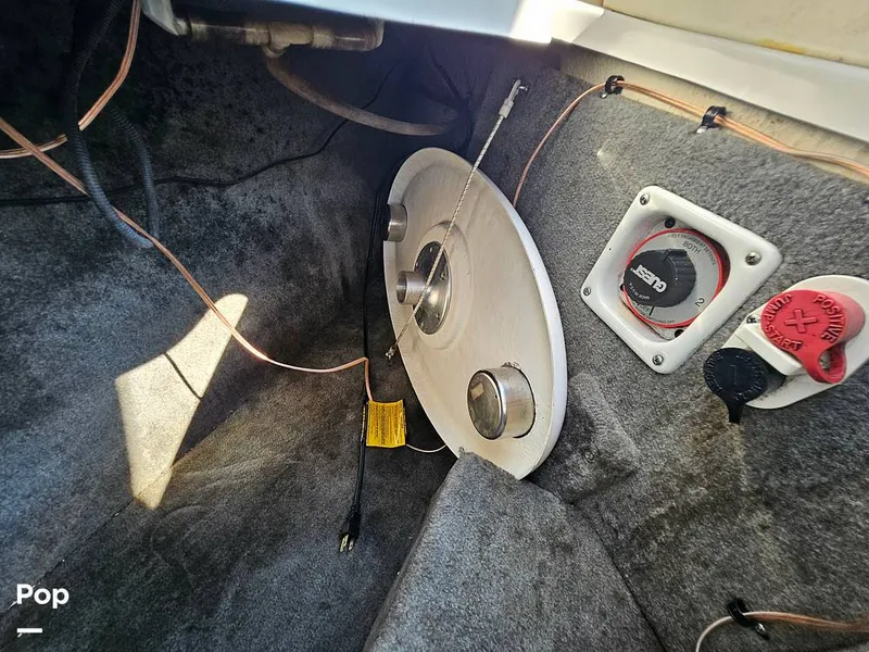 Slide: The Image of Battery Switch - 15711227