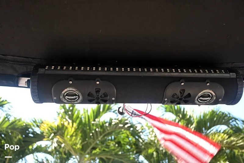 Slide: The Image of Bazooka Speakers - 15993089