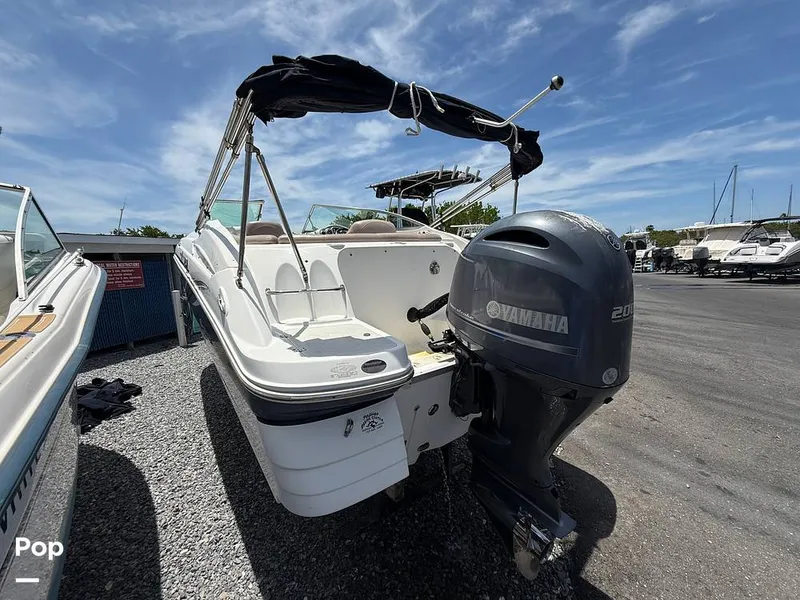 Slide: The Image of Hurricane Sun Deck 2200 2014 - 15715999