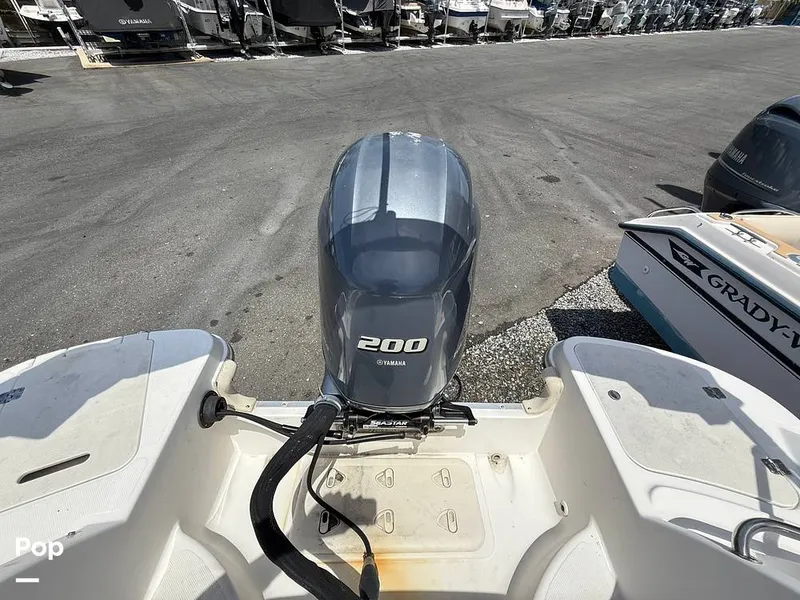 Slide: The Image of Hurricane Sun Deck 2200 2014 - 15716028