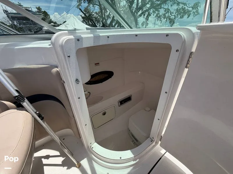 Slide: The Image of Hurricane Sun Deck 2200 2014 - 15716052