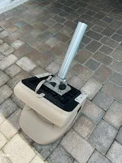 Slide: The Image of Hurricane Sun Deck 2200 2014 - 15716104