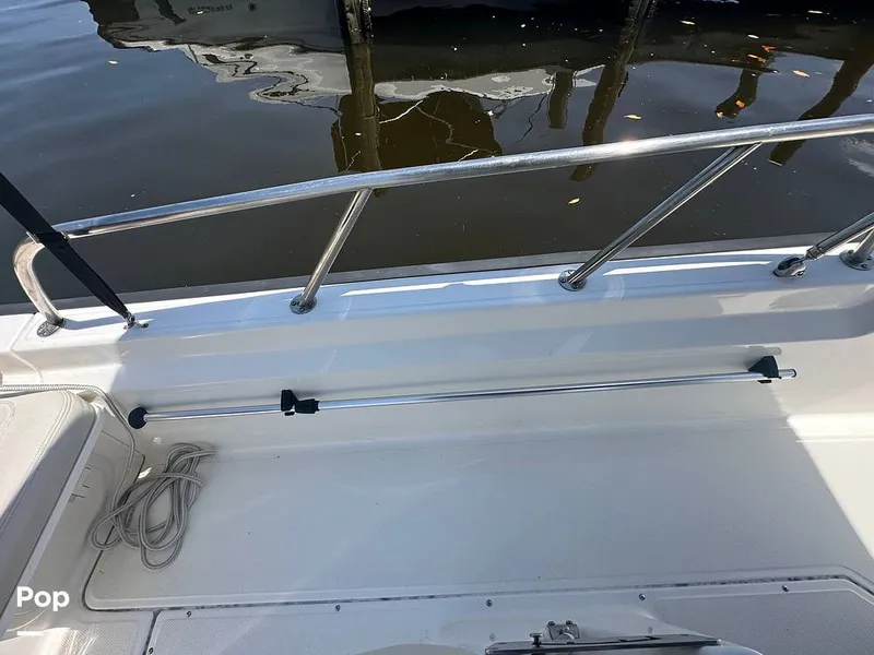 Slide: The Image of Boston Whaler 170 Montauk 2022 - 15674399