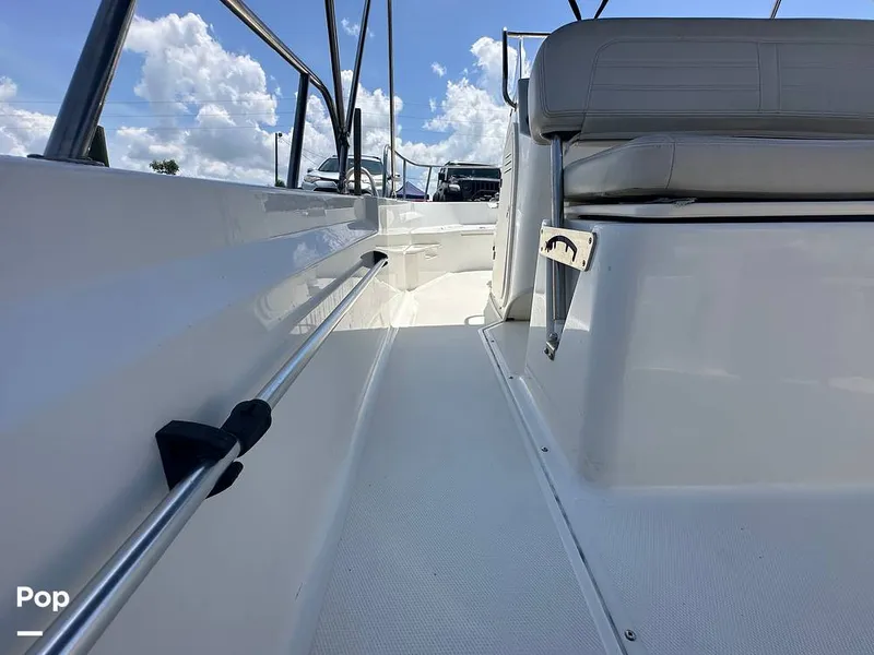 Slide: The Image of Boston Whaler 170 Montauk 2022 - 15674409