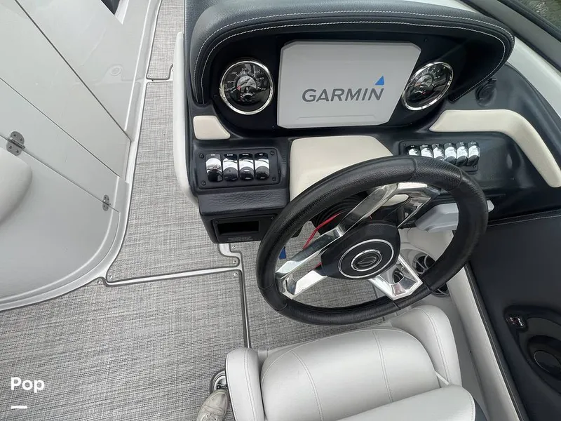 Slide: The Image of Steering Wheel - 15664640