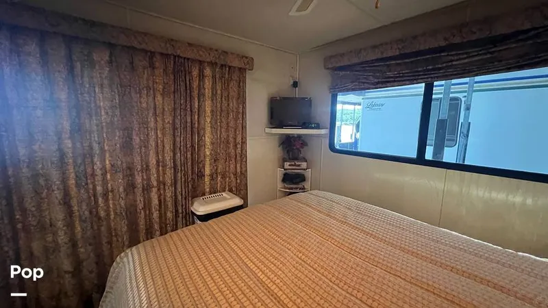 Slide: The Image of Sumerset 73 x 16 1996 - 15684780