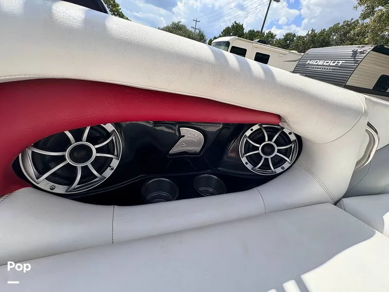 Slide: The Image of Centurion FX22 Enzo 2013 - 16709535