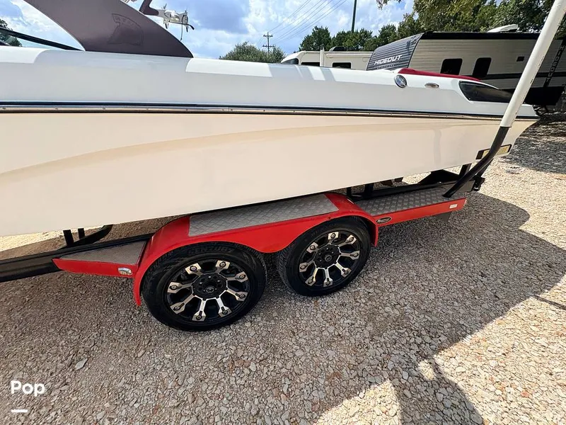 Slide: The Image of Centurion FX22 Enzo 2013 - 16709469