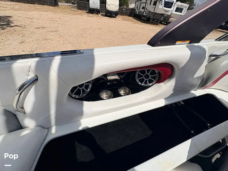 Slide: The Image of Centurion FX22 Enzo 2013 - 16709532