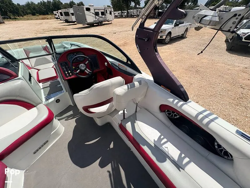 Slide: The Image of Centurion FX22 Enzo 2013 - 16709543