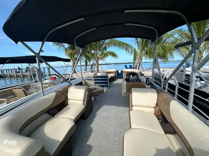 Slide: The Image of Lowe SS 230W 2024 - 15673862