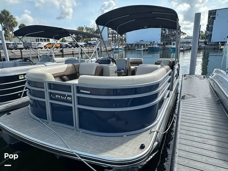 Slide: The Image of Lowe SS 230W 2024 - 15673854